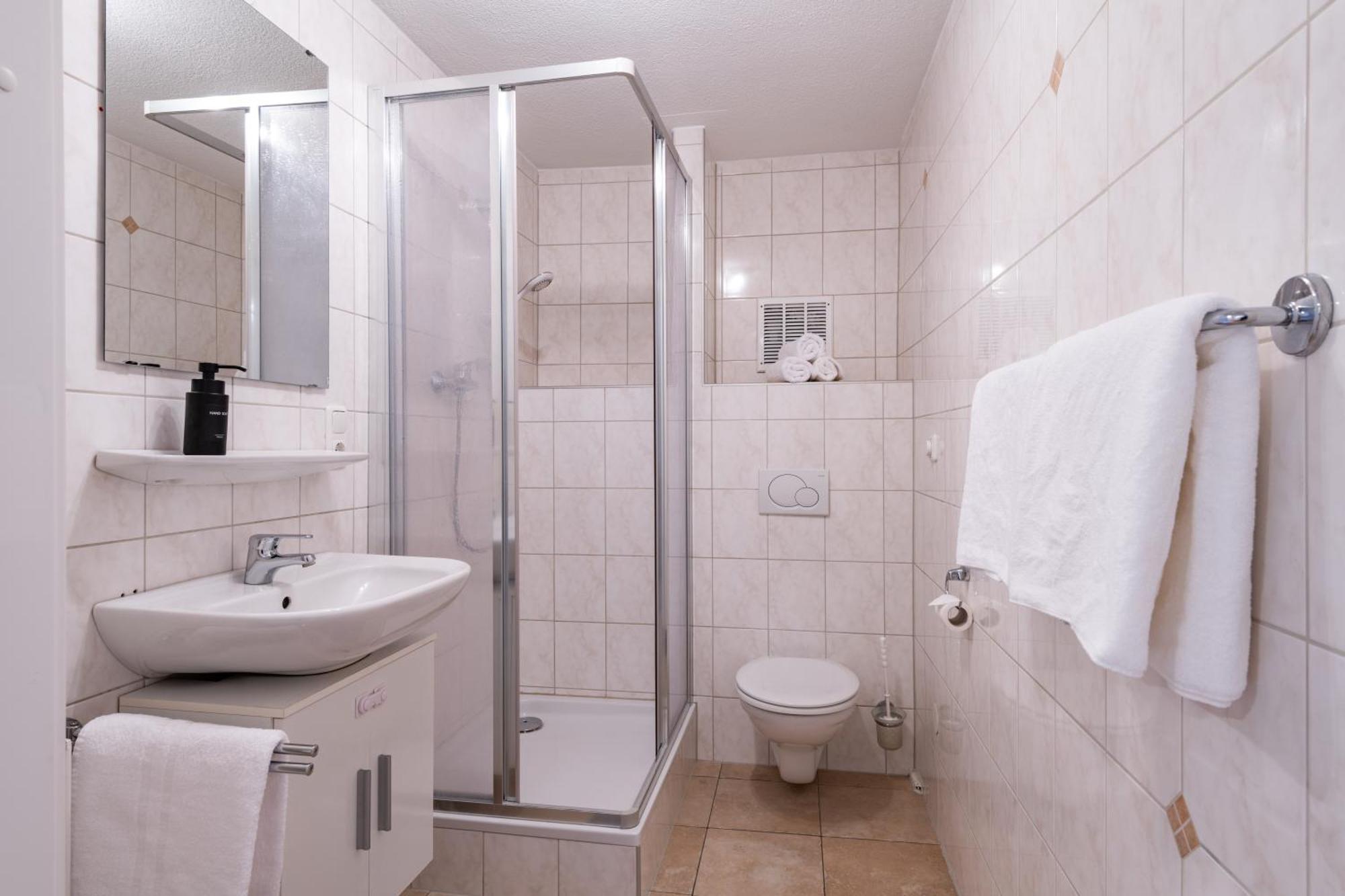 Apartmenthaus Ehrenberg Ehenbichl Εξωτερικό φωτογραφία