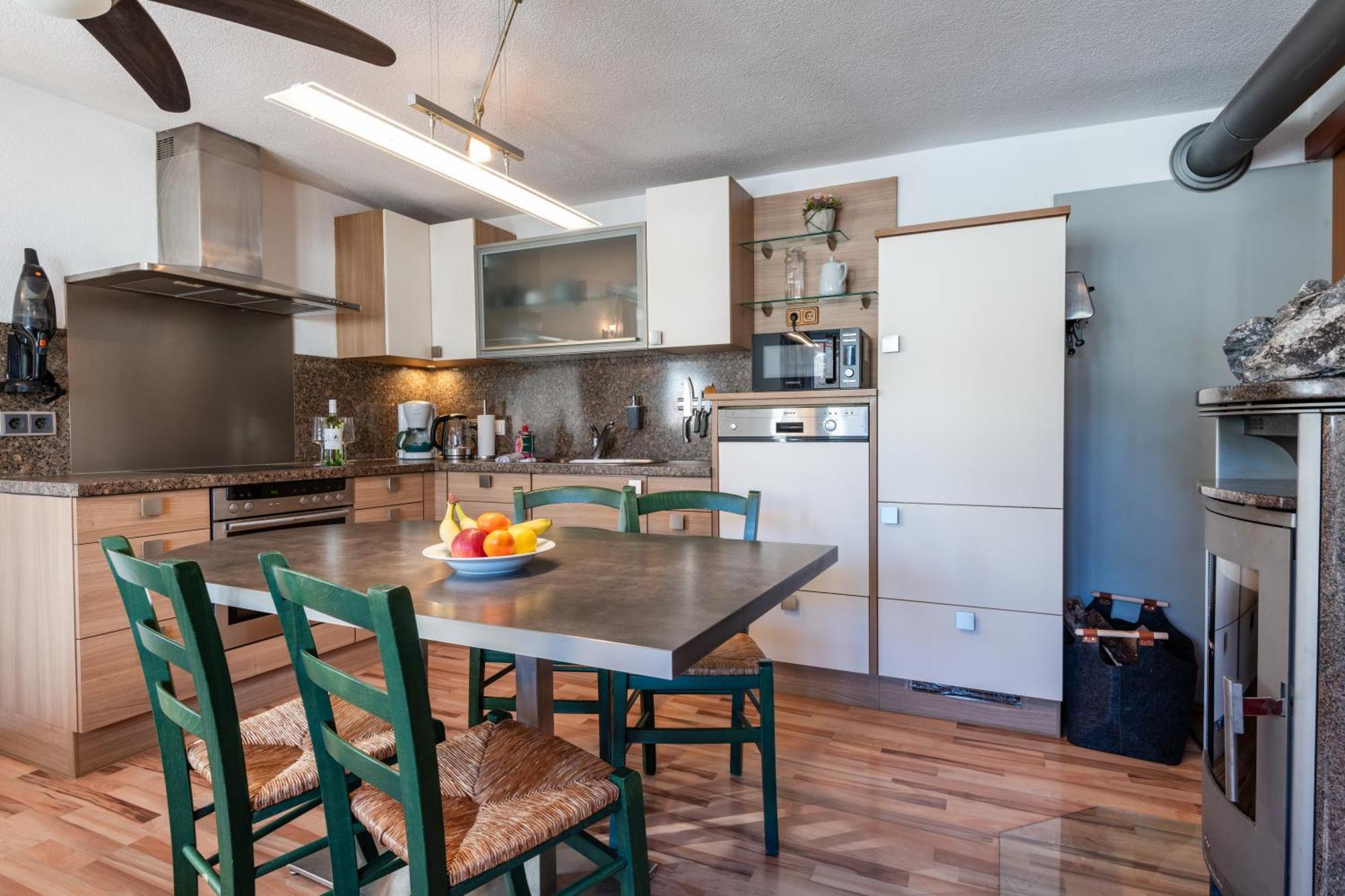 Apartmenthaus Ehrenberg Ehenbichl Εξωτερικό φωτογραφία